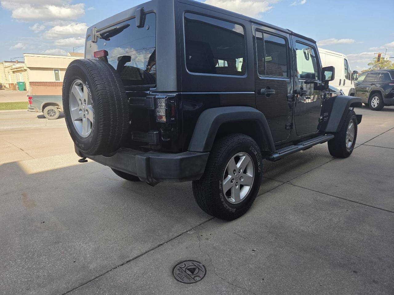 Jeep Wrangler Unlimited Sport 4WD 2016