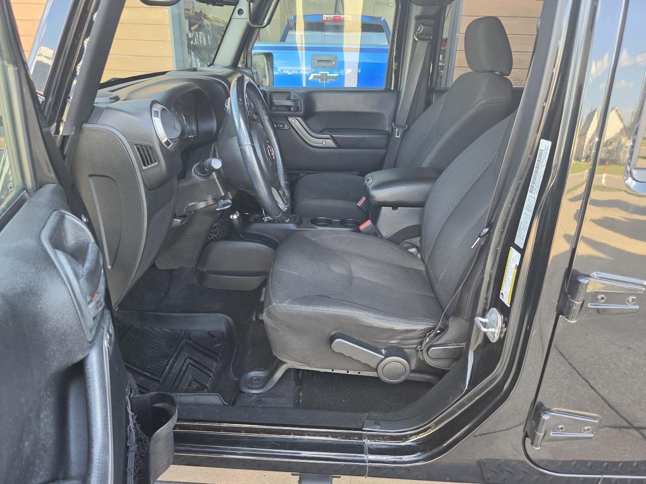 Jeep Wrangler Unlimited Sport 4WD 2016