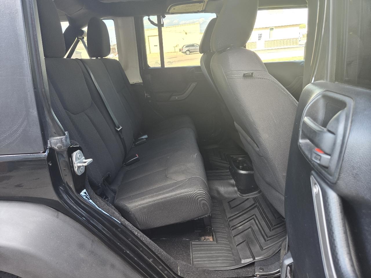 Jeep Wrangler Unlimited Sport 4WD 2016
