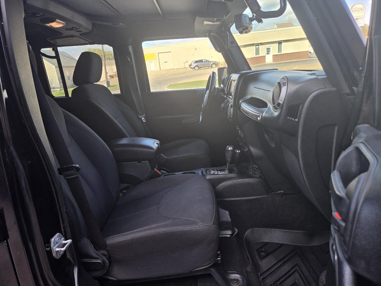 Jeep Wrangler Unlimited Sport 4WD 2016