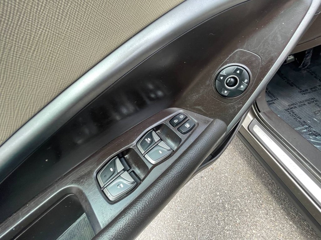 Hyundai Santa Fe Sport FWD 4dr 2.4 2014