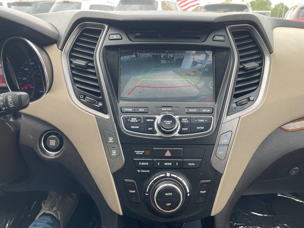 Hyundai Santa Fe Sport FWD 4dr 2.4 2014