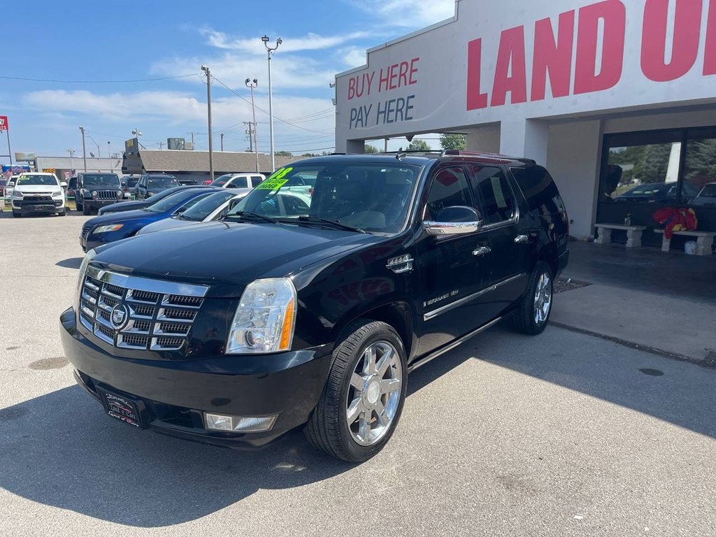 2008 Cadillac Escalade ESV photo 3