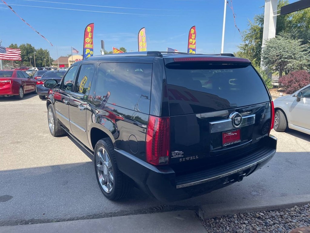 2008 Cadillac Escalade ESV photo 4