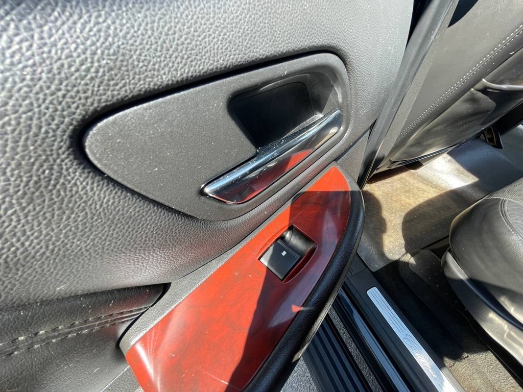 2008 Cadillac Escalade ESV photo 17