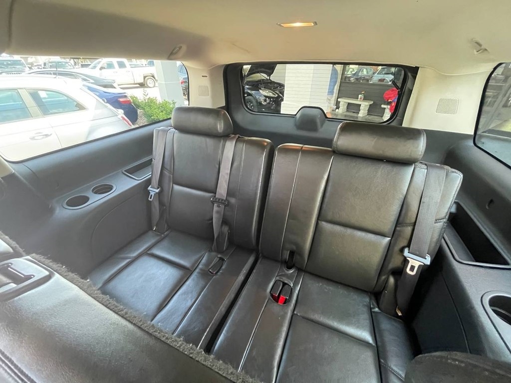 2008 Cadillac Escalade ESV photo 19