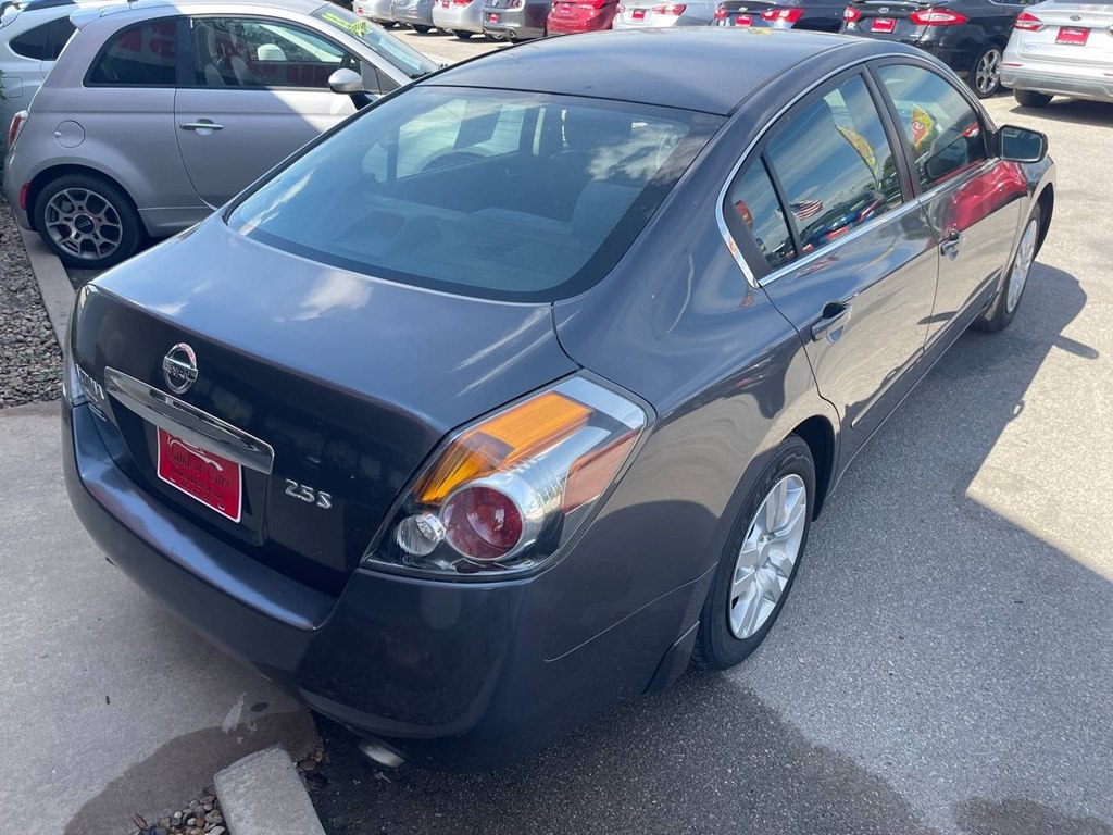 2012 Nissan Altima 2.5 S photo 2