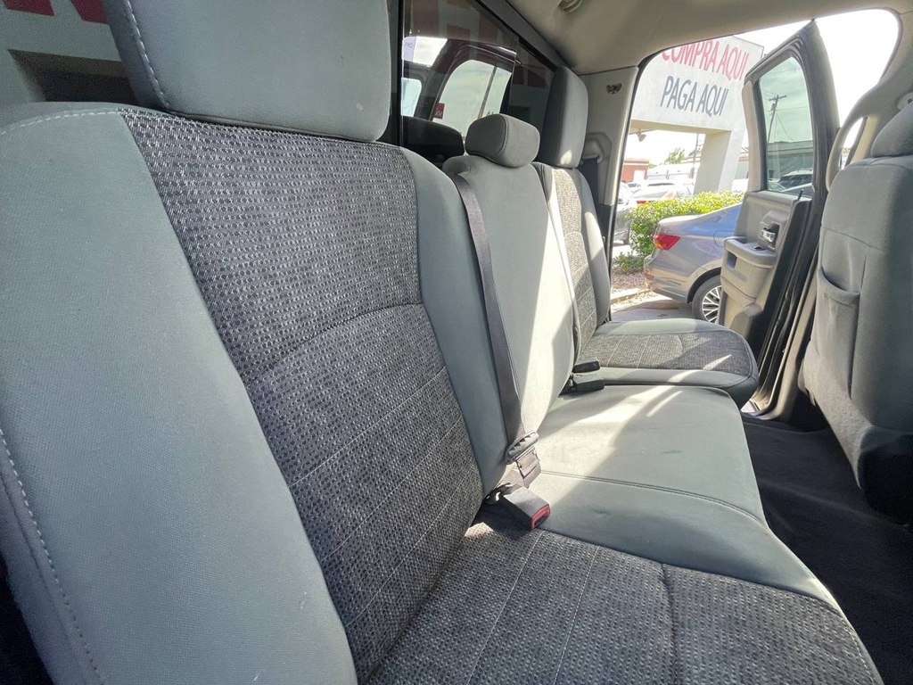 RAM 1500 2WD Quad Cab 140.5" Big Horn 2015