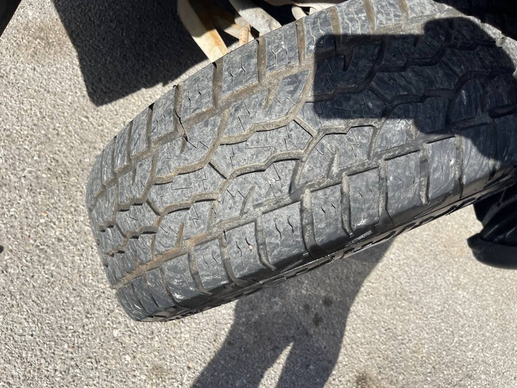 RAM 1500 2WD Quad Cab 140.5" Big Horn 2015