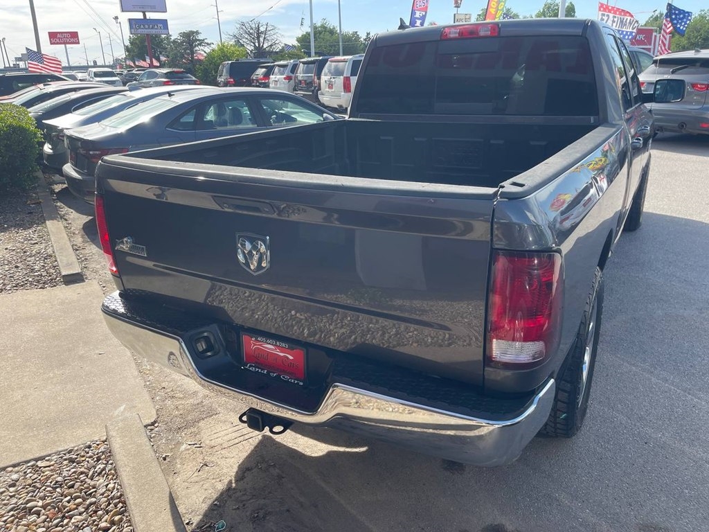RAM 1500 2WD Quad Cab 140.5" Big Horn 2015