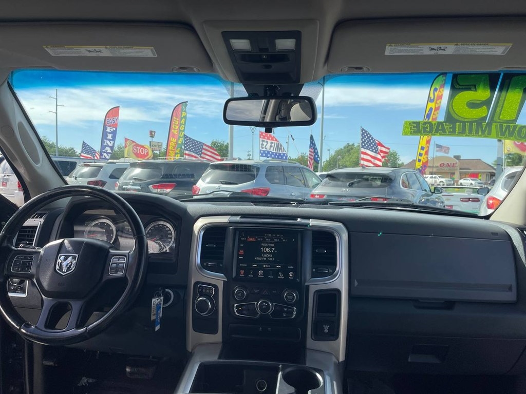 RAM 1500 2WD Quad Cab 140.5" Big Horn 2015