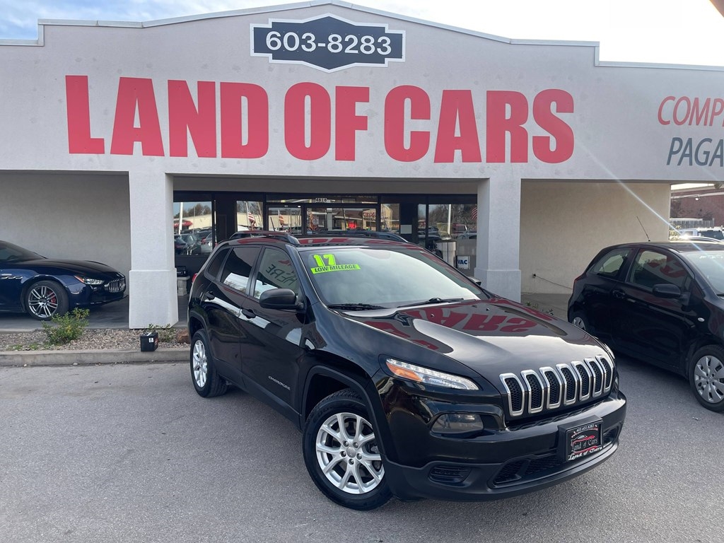 2017 Jeep Cherokee Sport FWD