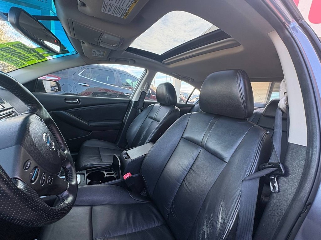 Nissan Altima 4dr Sdn I4 CVT 2.5 SL 2012