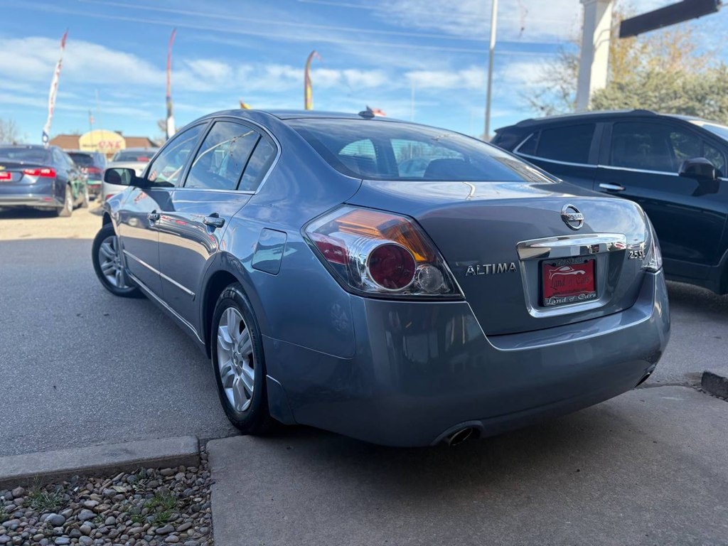 Nissan Altima 4dr Sdn I4 CVT 2.5 SL 2012