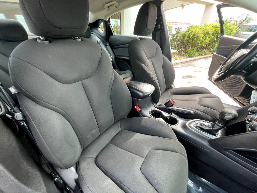 Dodge Dart 4dr Sdn Aero *Ltd Avail* 2013