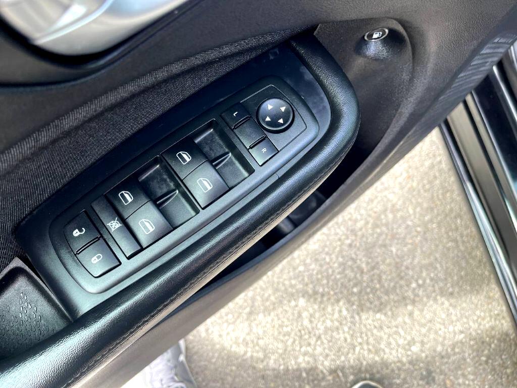 Dodge Dart 4dr Sdn Aero *Ltd Avail* 2013