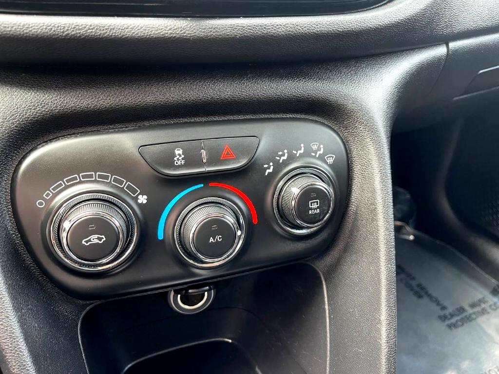 Dodge Dart 4dr Sdn Aero *Ltd Avail* 2013