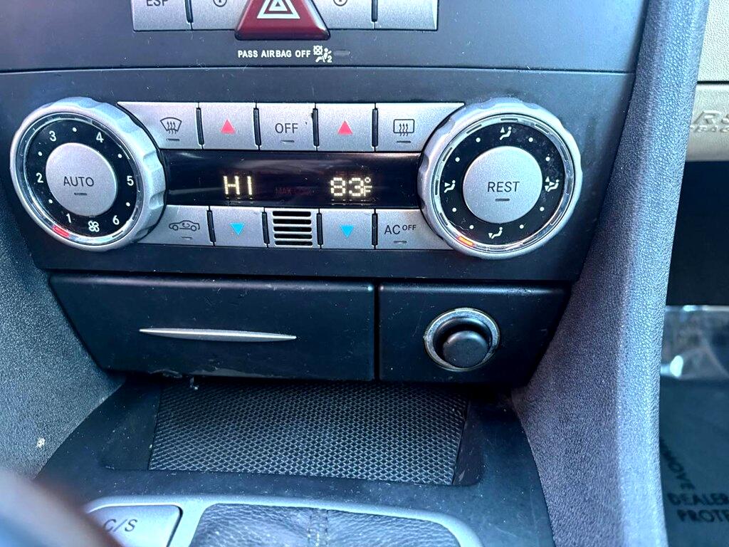 Mercedes-Benz SLK-Class Roadster 3.5L 2005