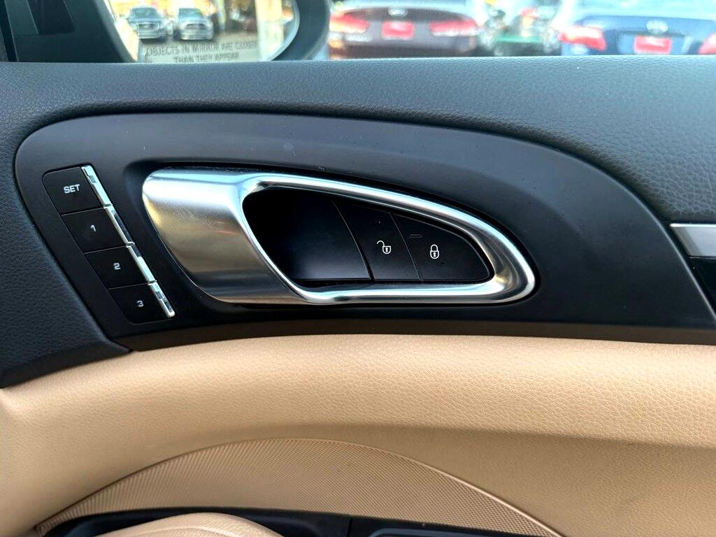 Porsche Cayenne AWD 4dr Manual 2014