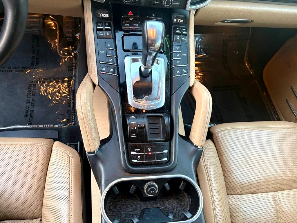 Porsche Cayenne AWD 4dr Manual 2014