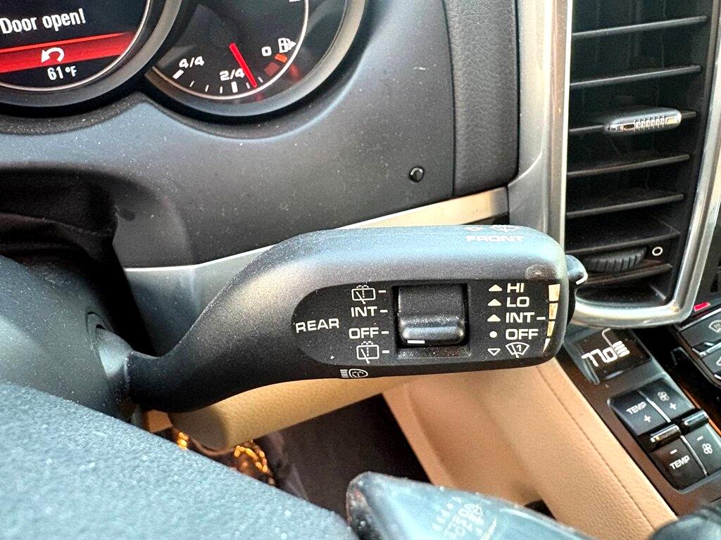 Porsche Cayenne AWD 4dr Manual 2014