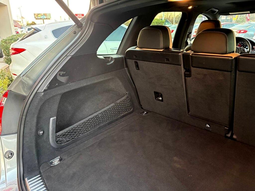 Porsche Cayenne AWD 4dr Manual 2014