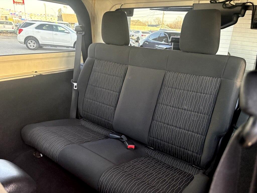 Jeep Wrangler 4WD 2dr Sport 2012