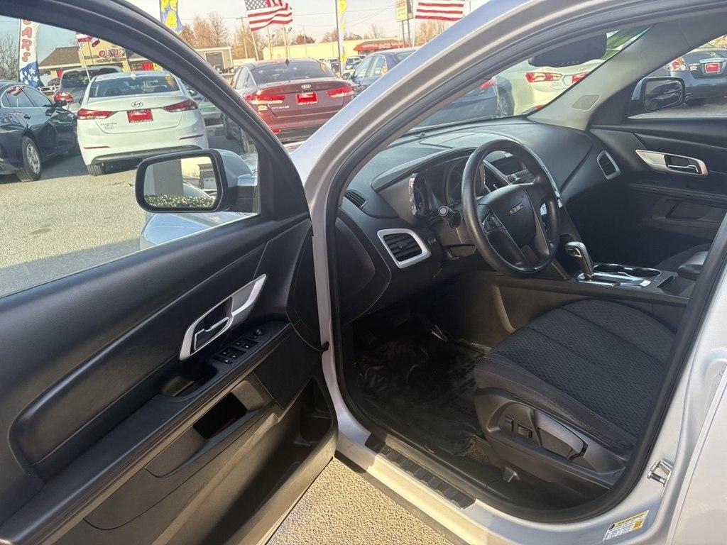 GMC Terrain FWD 4dr SLE-1 2011