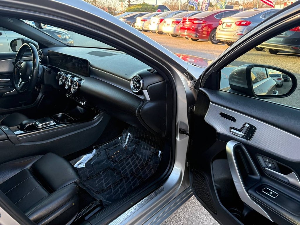 Mercedes-Benz A-Class A 220 4MATIC Sedan 2019