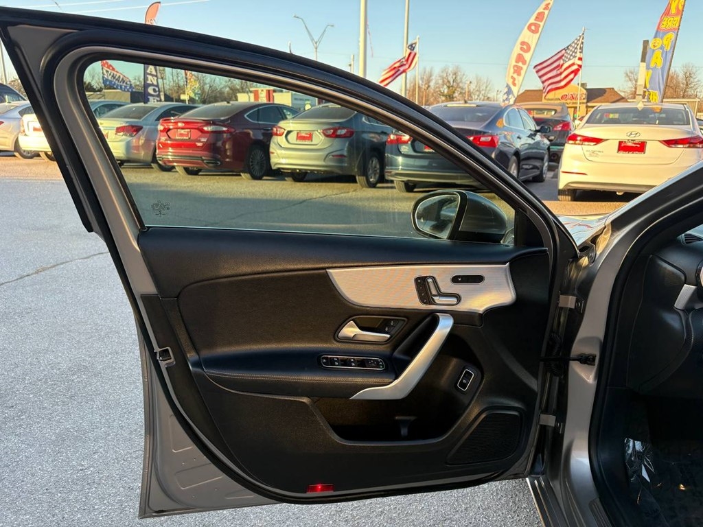 Mercedes-Benz A-Class A 220 4MATIC Sedan 2019