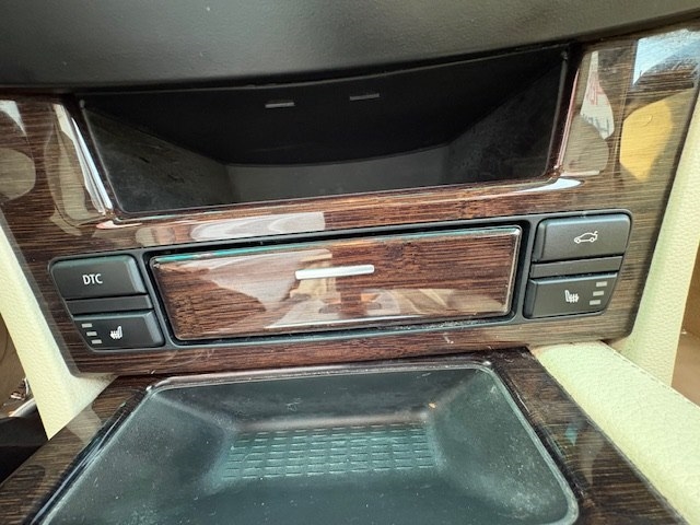 BMW 5 Series 4dr Sdn 528i RWD 2008