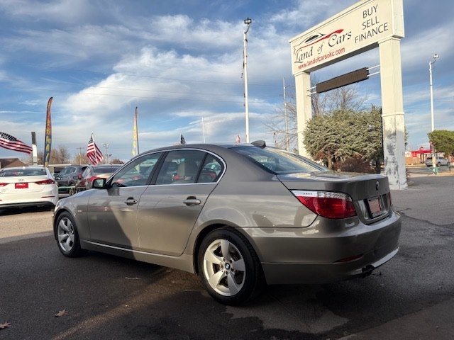 BMW 5 Series 4dr Sdn 528i RWD 2008