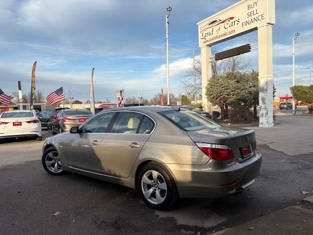 BMW 5 Series 4dr Sdn 528i RWD 2008