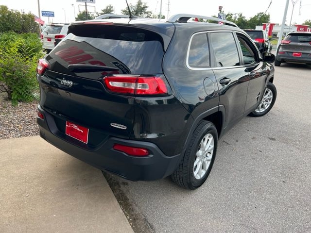 Jeep Cherokee FWD 4dr Latitude 2015
