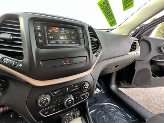 Jeep Cherokee FWD 4dr Latitude 2015
