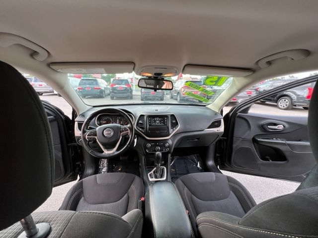 Jeep Cherokee FWD 4dr Latitude 2015