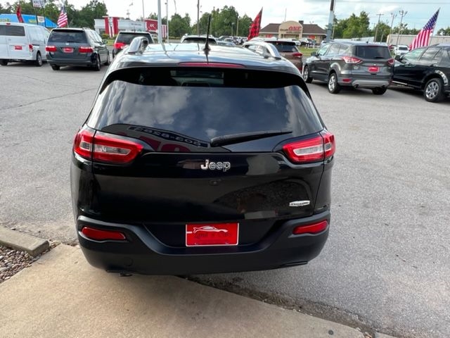 Jeep Cherokee FWD 4dr Latitude 2015