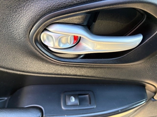 Jeep Cherokee 4WD 4dr Limited 2016