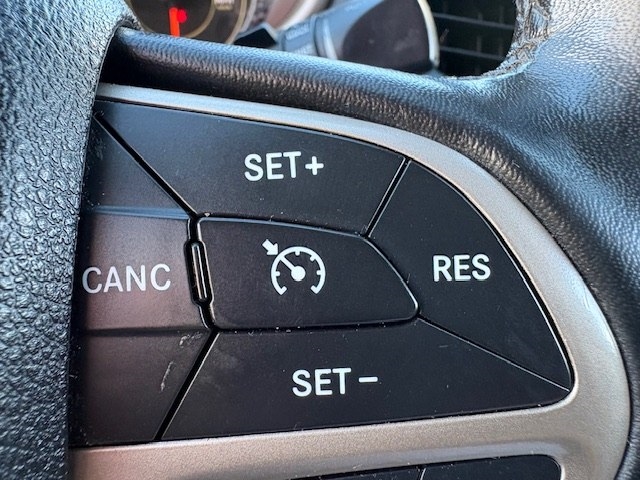 Jeep Cherokee 4WD 4dr Limited 2016