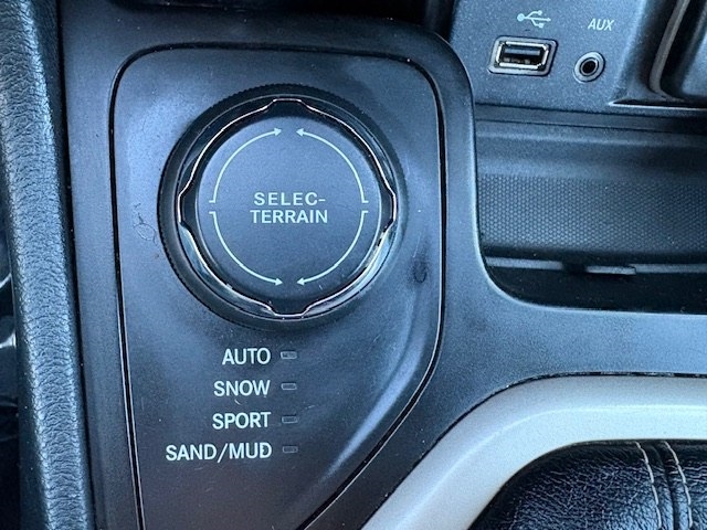 Jeep Cherokee 4WD 4dr Limited 2016