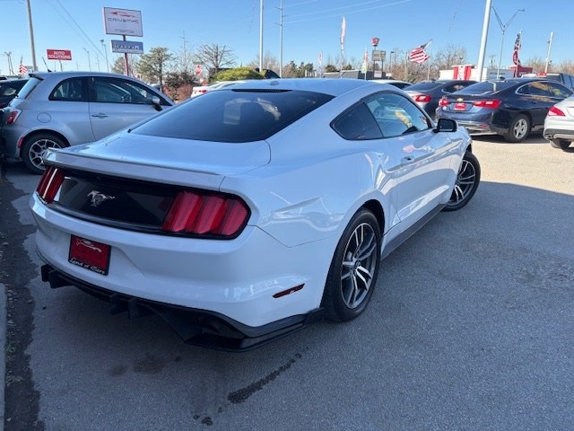 Ford Mustang 2dr Fastback EcoBoost 2016