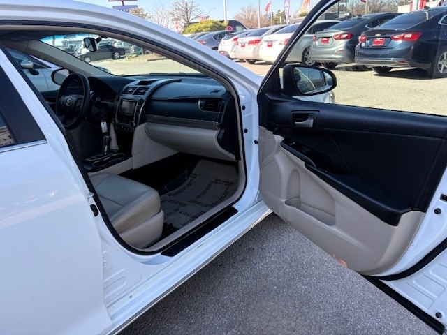 Toyota Camry 4dr Sdn I4 Auto SE Sport Limited Edition (Natl) 2012