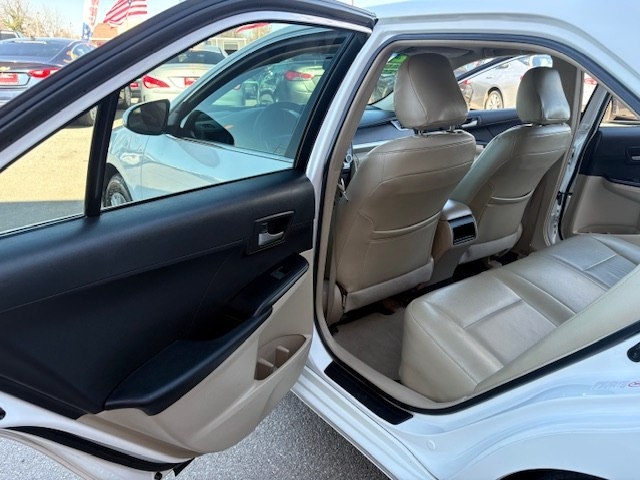 Toyota Camry 4dr Sdn I4 Auto SE Sport Limited Edition (Natl) 2012