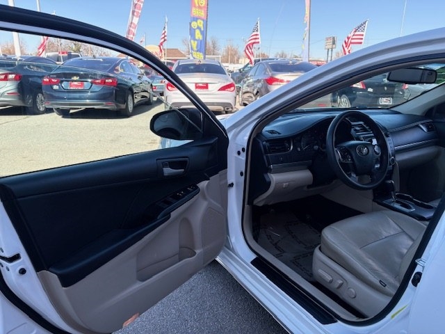 Toyota Camry 4dr Sdn I4 Auto SE Sport Limited Edition (Natl) 2012