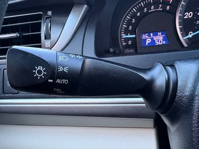 Toyota Camry 4dr Sdn I4 Auto SE Sport Limited Edition (Natl) 2012