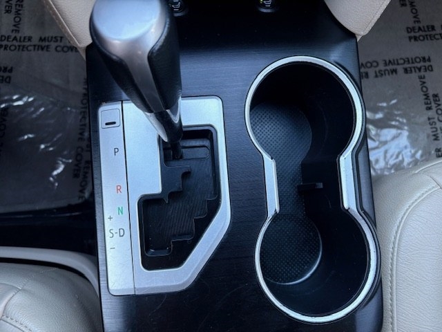 Toyota Camry 4dr Sdn I4 Auto SE Sport Limited Edition (Natl) 2012