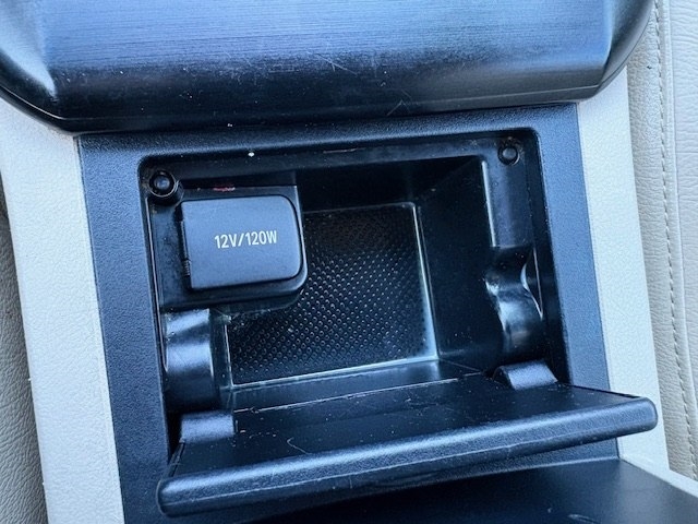 Toyota Camry 4dr Sdn I4 Auto SE Sport Limited Edition (Natl) 2012