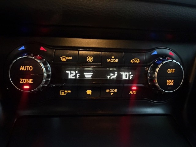 Mercedes-Benz CLA-Class 4dr Sdn CLA 250 4MATIC 2015