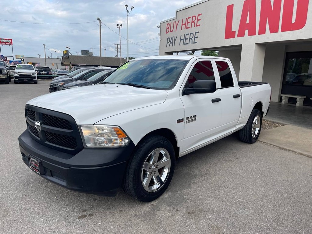 RAM 1500 2WD Quad Cab 140.5" Tradesman 2016