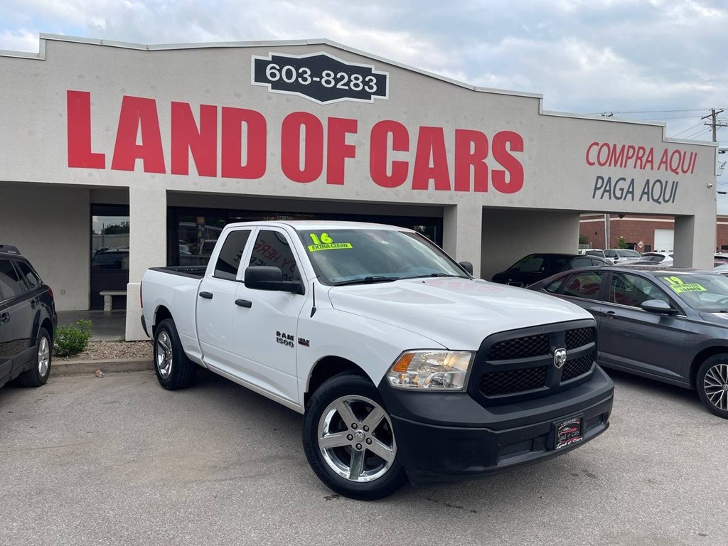 RAM 1500 2WD Quad Cab 140.5" Tradesman 2016